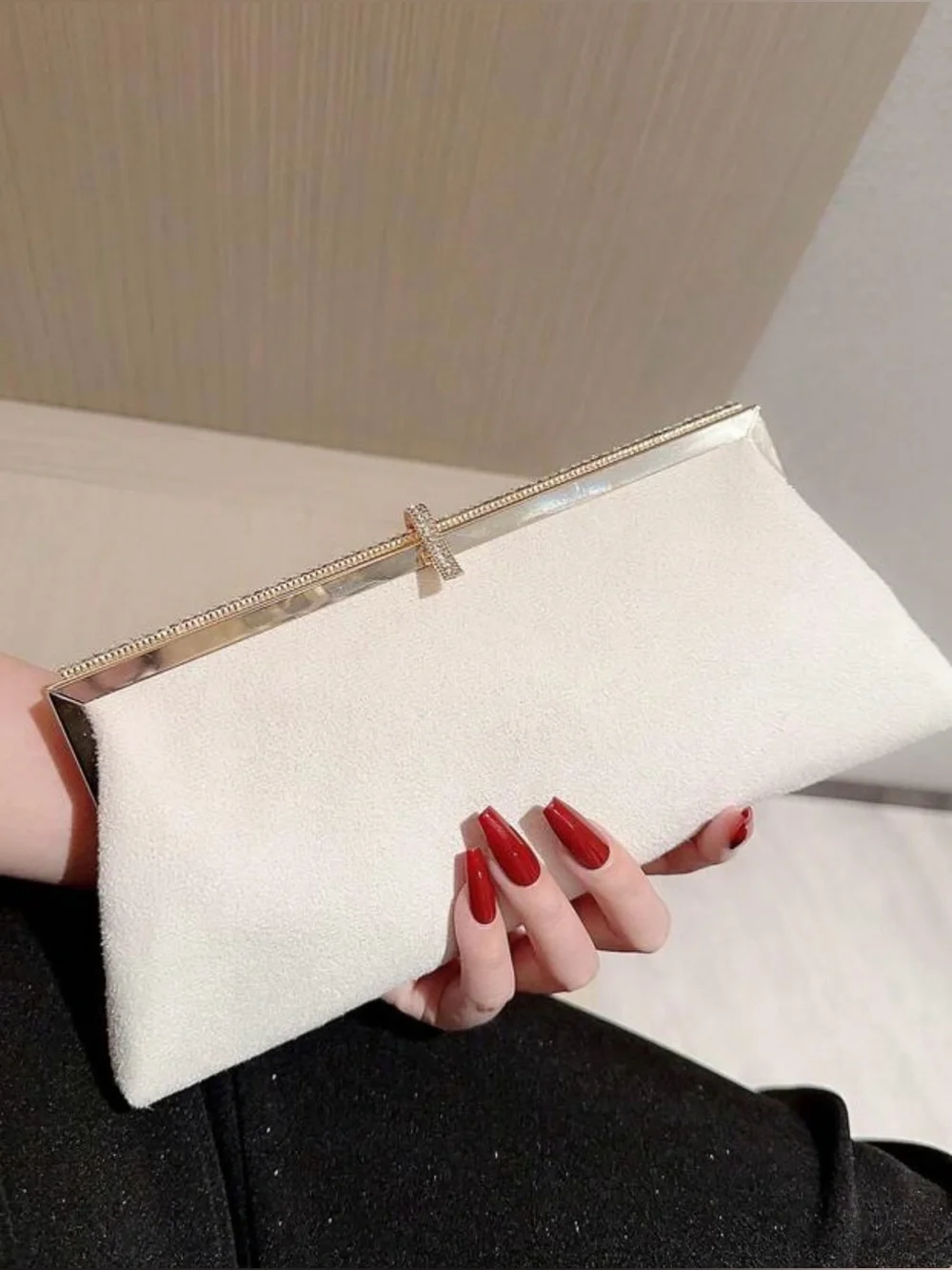 Elegant Cream Evening Clutch with Gold Accents
